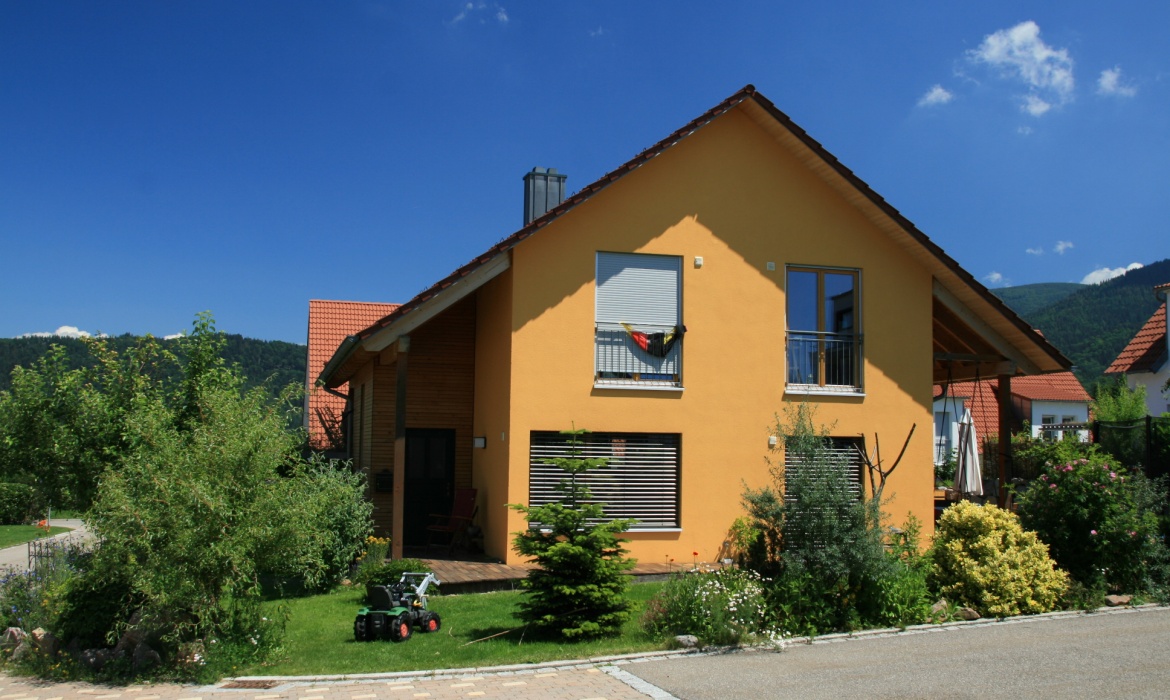 Ökologisches Holzhaus in Horben